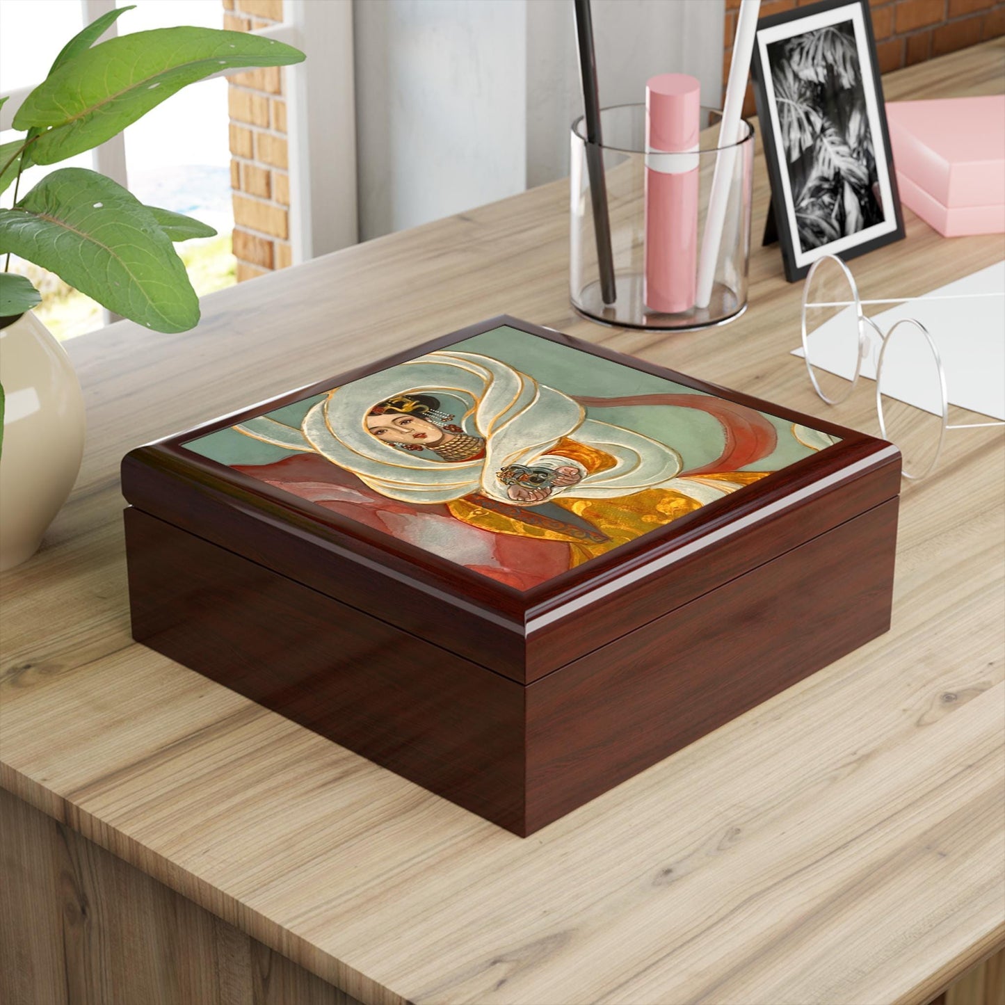 Wooden Jewelry Box | Chinese Empress with the holding a Royal Jade Seal, Watercolor on Silk | Empress Collection by Xiang Li Art